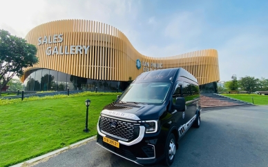 CHO THUÊ XE DCAR LIMOUSINE 9 CHỖ TẠI TPHCM THEO NGÀY, THEO THÁNG VỚI GIÁ TỐT