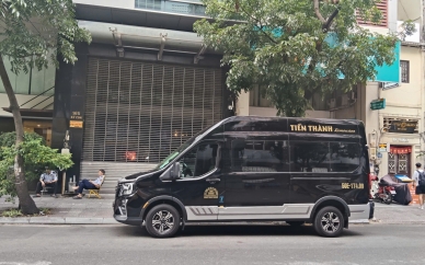 DỊCH VỤ THUÊ XE LIMOUSINE 10 CHỖ THEO NGÀY, THEO THÁNG TẠI TPHCM