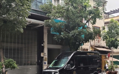 BẢNG GIÁ THUÊ XE LIMOUSINE 7 CHỖ GIÁ TỐT, XE ĐẸP TẠI TPHCM